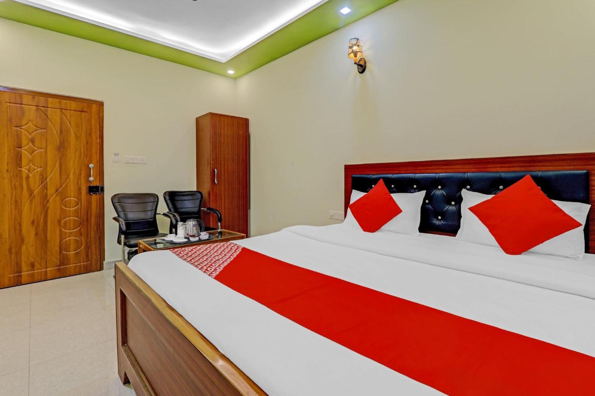 Hotel O Chauhan Palace Lucknow Extérieur photo